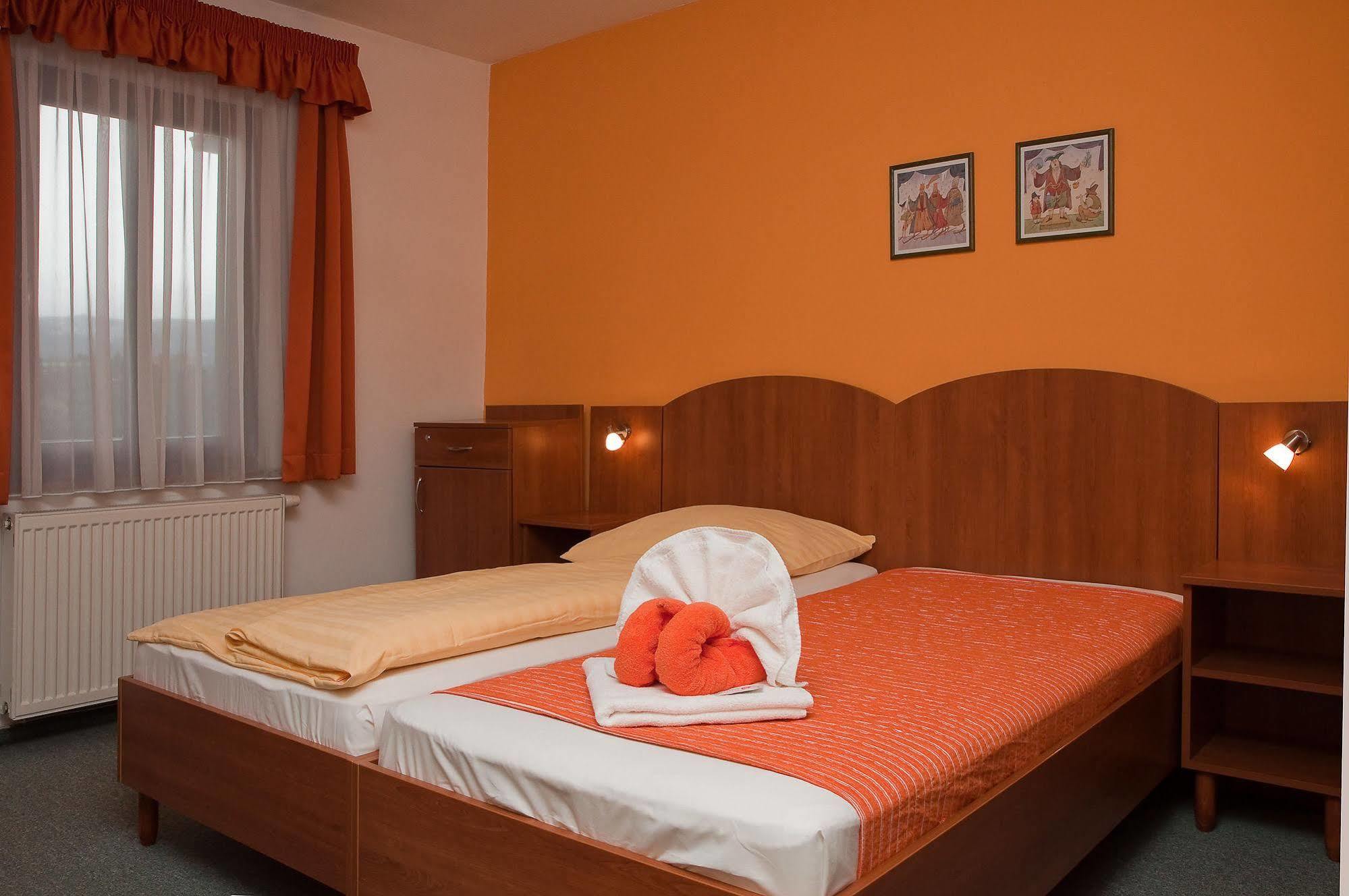 Hotel Antonietta Теплице Экстерьер фото